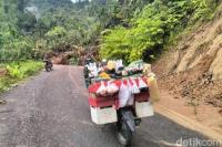 Akibat Longsor Tutup Akses Jalan, 3 Wilayah di Matangnga Polman Terisolir