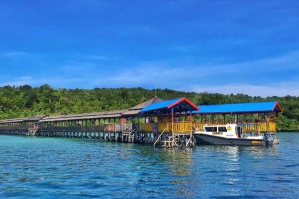 Pulau Karampuang, Permata Tersembunyi Sulawesi Barat yang Mempesona